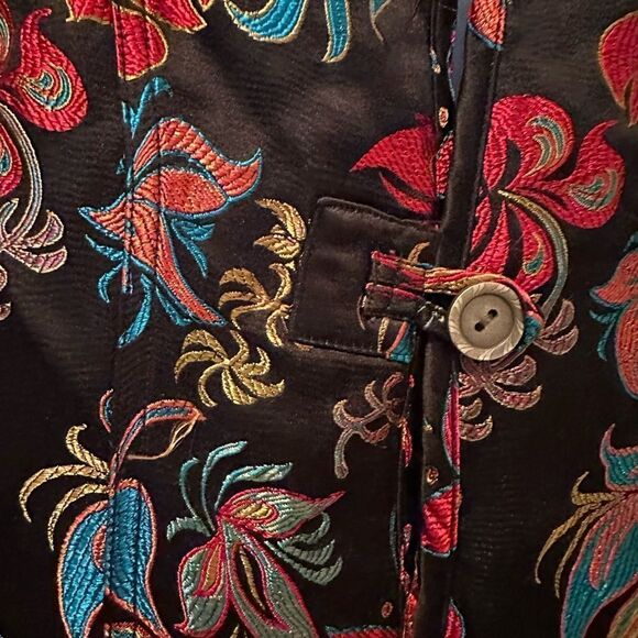 Chico back and vibrant colors embroidered tropical flowers - Chico size 0 - Picture 5 of 9